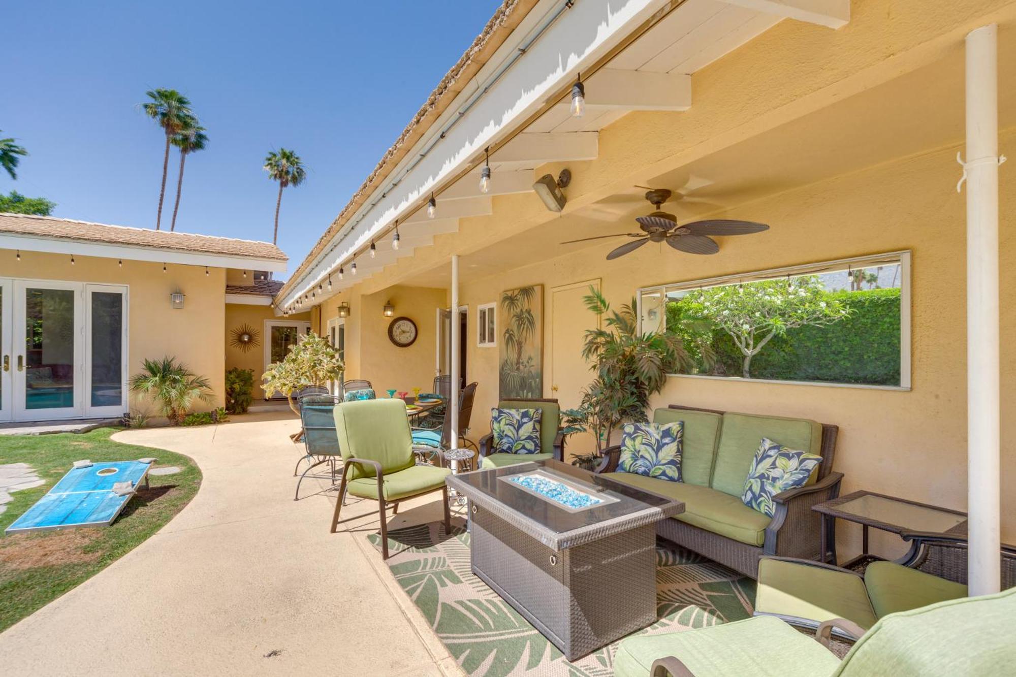 Holiday home Patio, Pool And Mountain Views! Palm Springs
