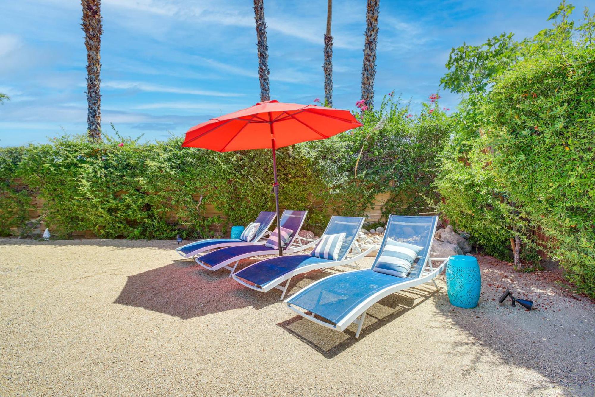 Private Pool And Putting Home! * Palm Springs