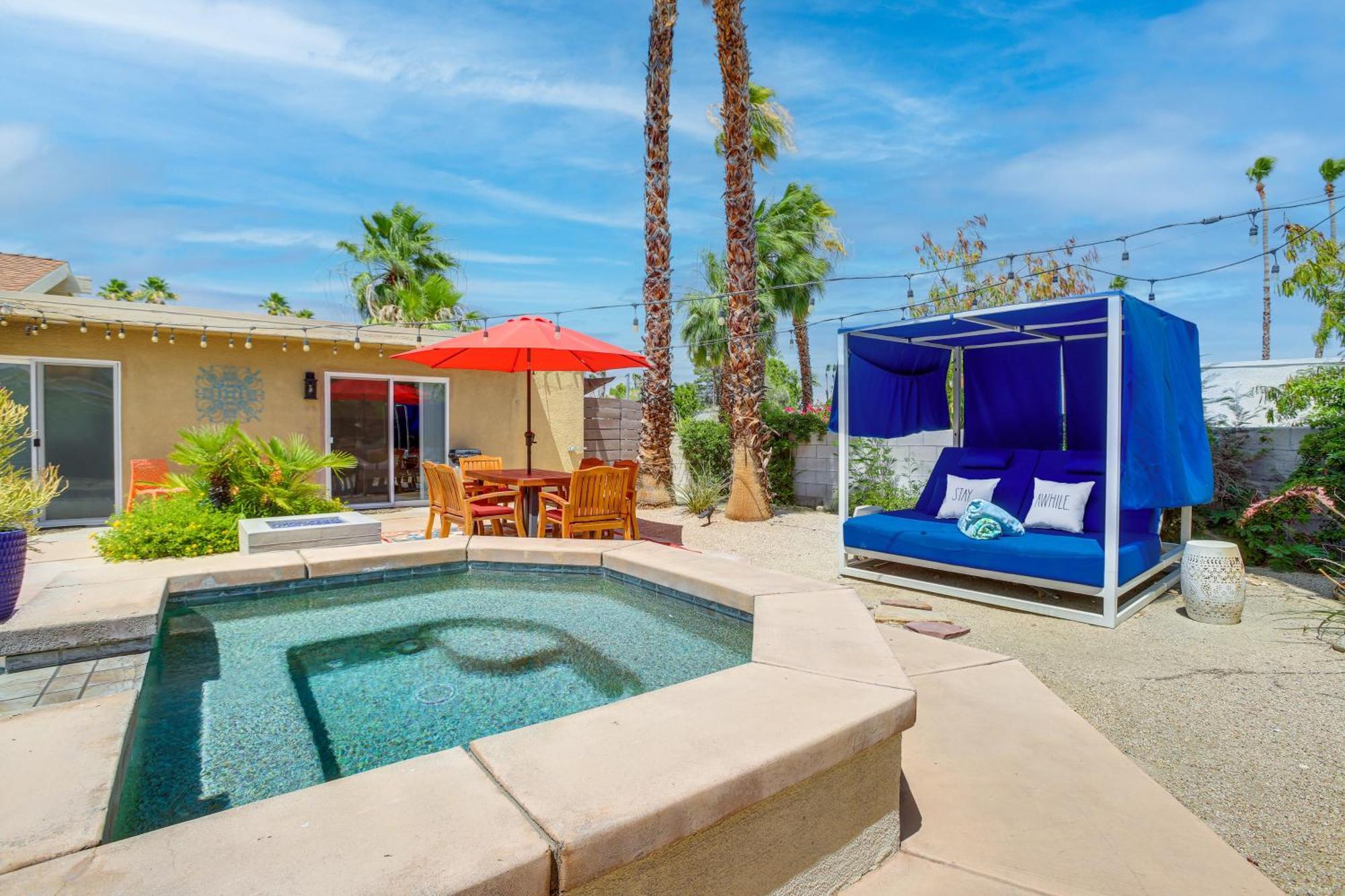 Private Pool And Putting Home! *