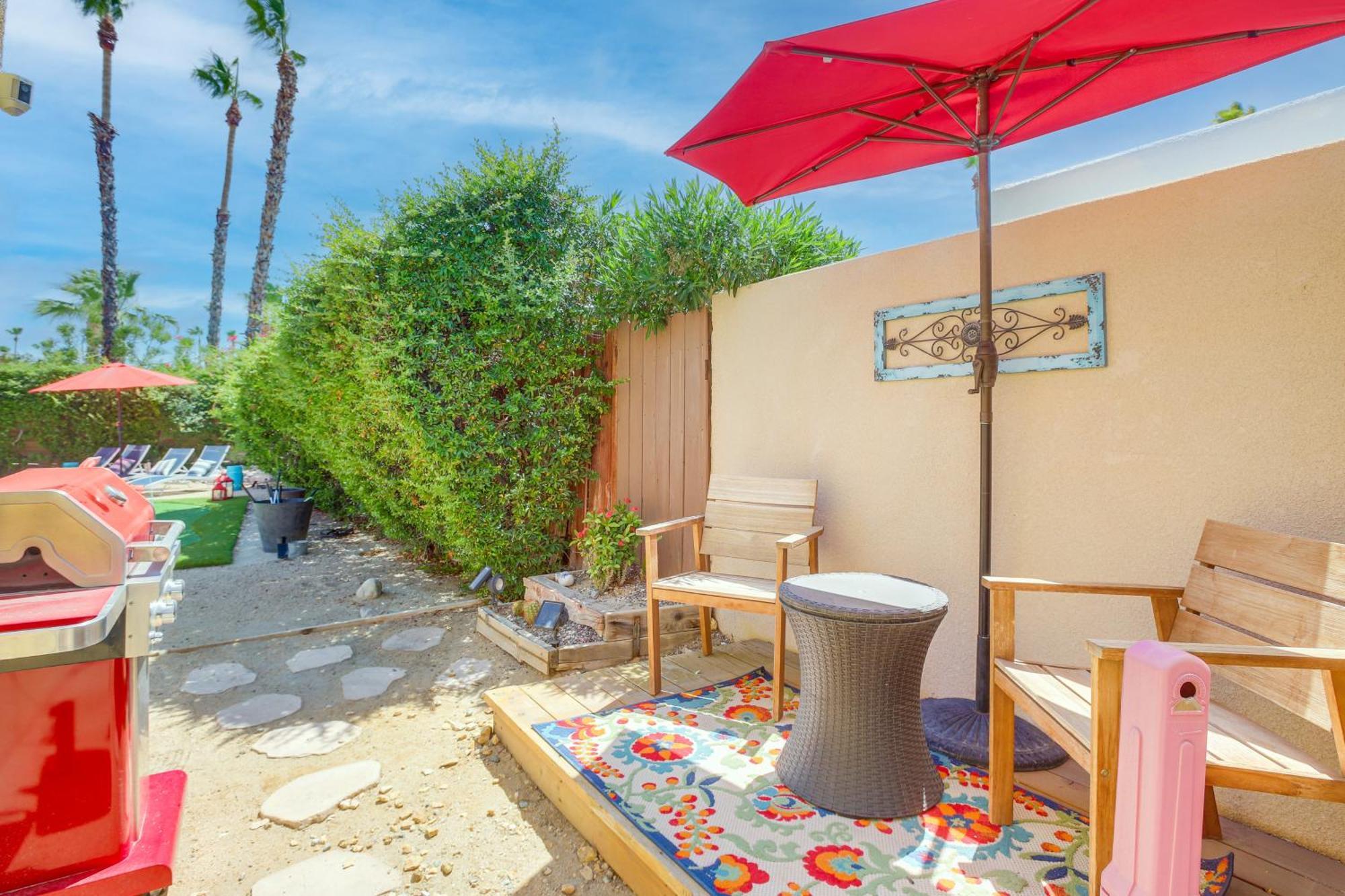 Private Pool And Putting Home! Holiday home *