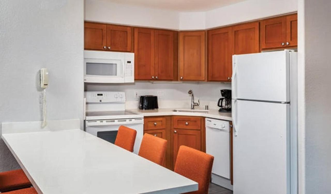 Family Fun In In 2bd With Amenities Including Kids Pool Holiday home Palm Springs