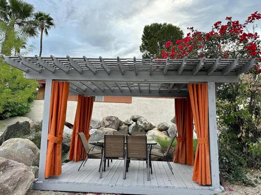 Rockin Palms A New Oasis Palm Springs