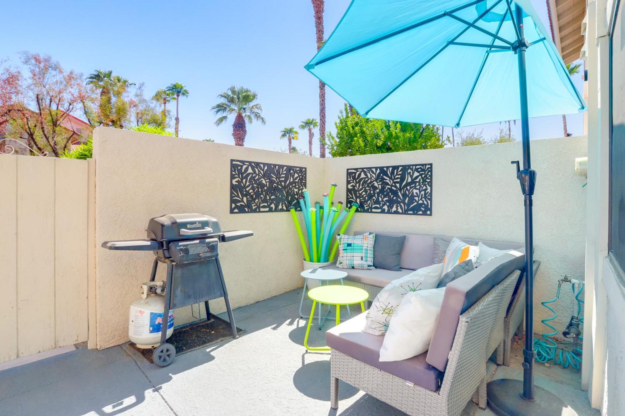 Apartment Abode With Pool Access, Near Golfing *