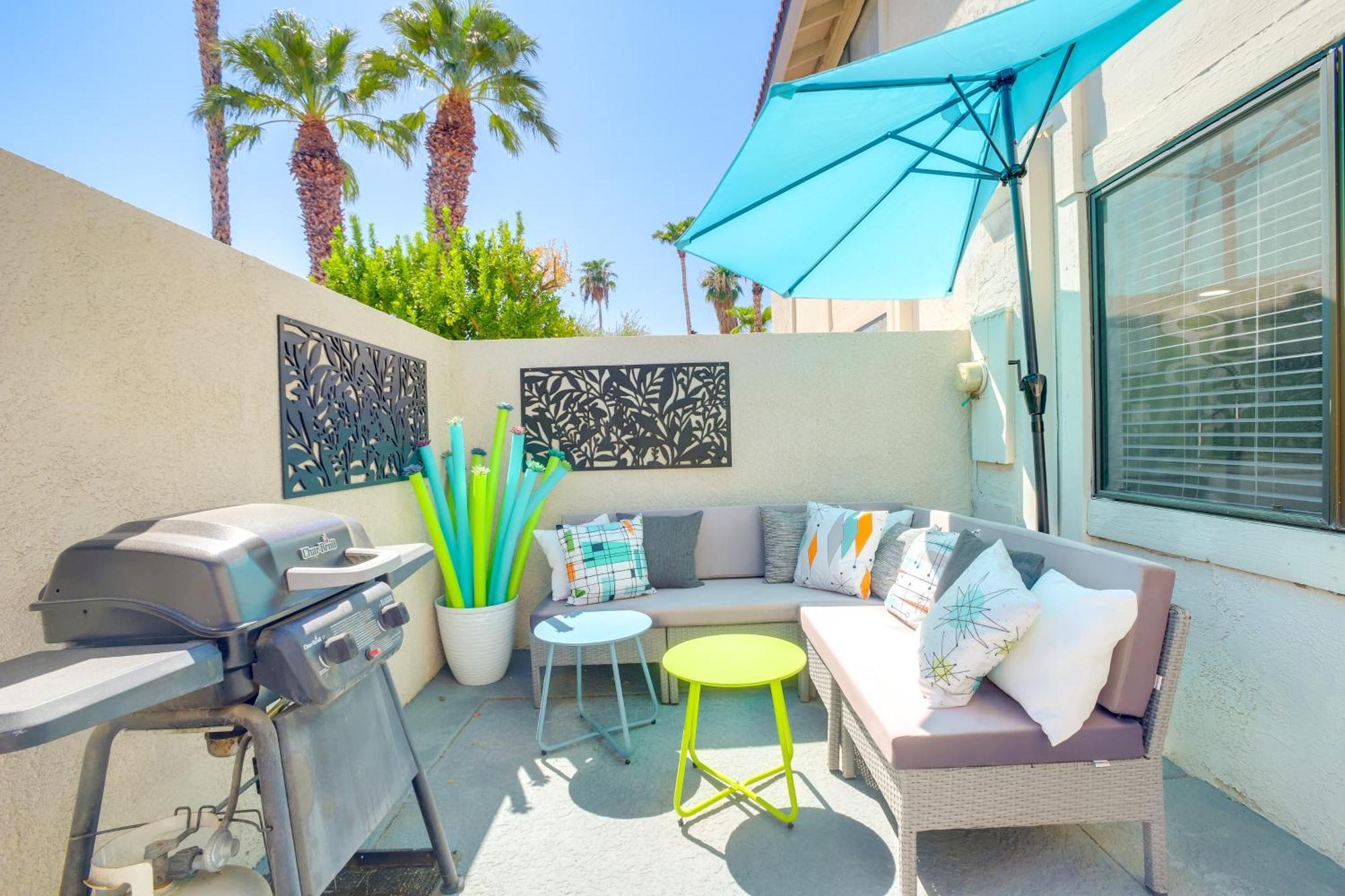 Apartment Abode With Pool Access, Near Golfing