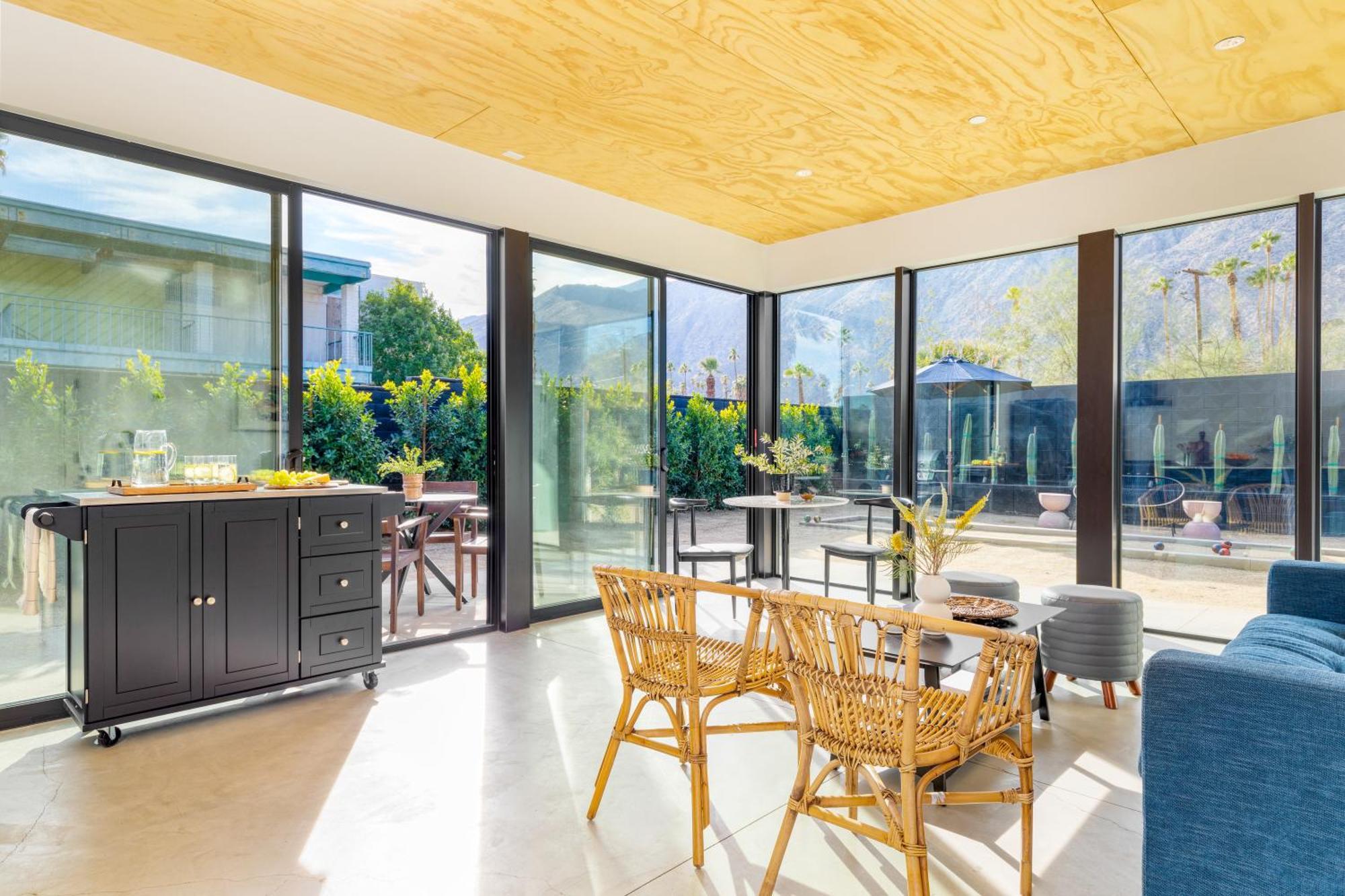 Blackhaus By Avantstay Ada Modern Rooms, Pool & Bbq * Palm Springs