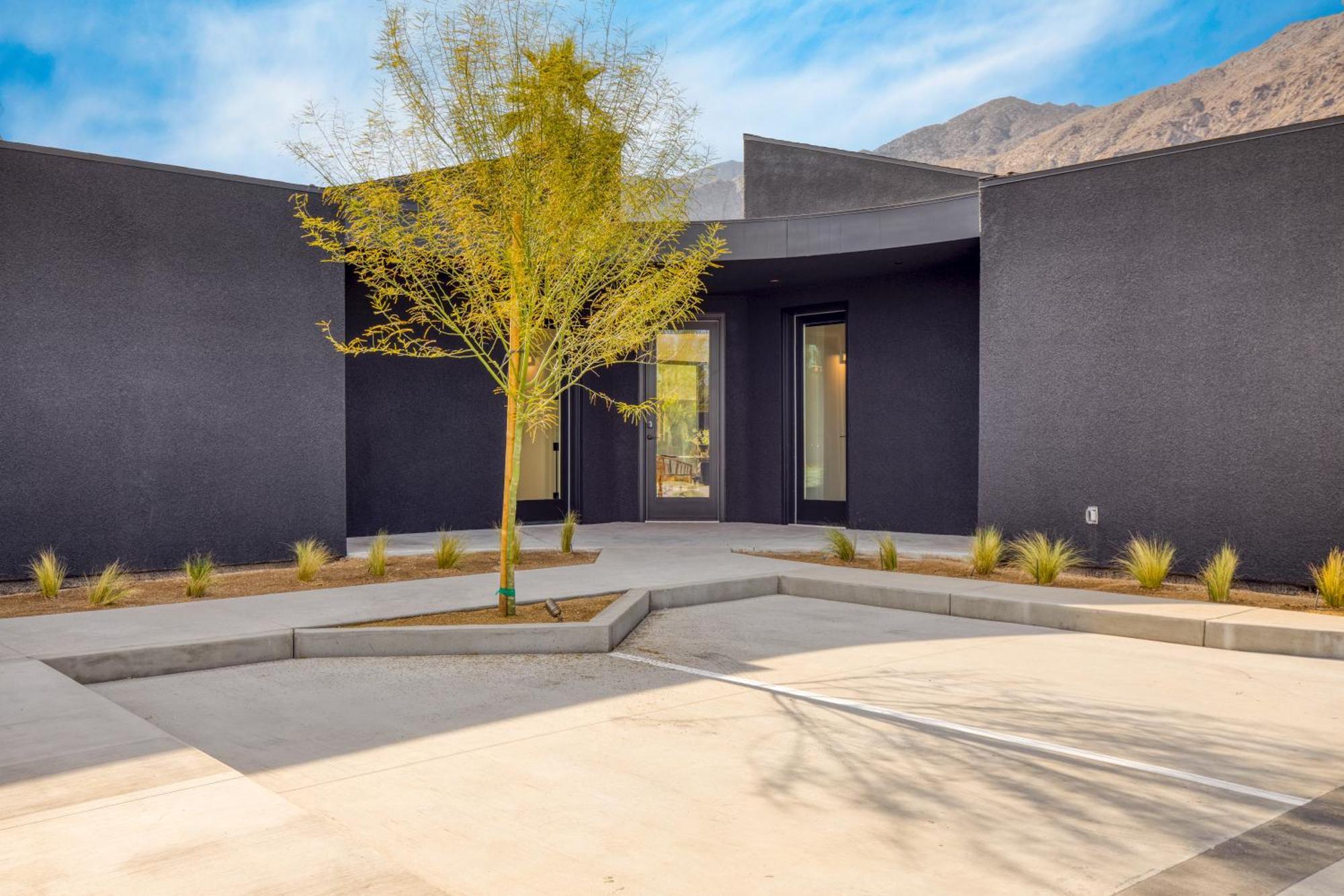 Blackhaus By Avantstay Ada Modern Rooms, Pool & Bbq Palm Springs