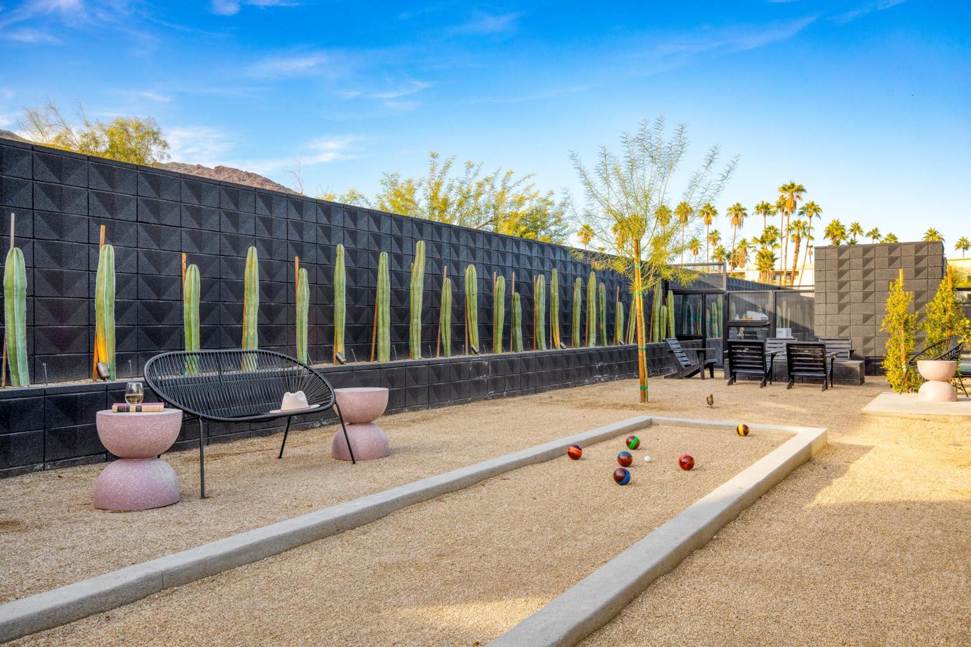 Blackhaus By Avantstay Ada Modern Rooms, Pool & Bbq * Palm Springs