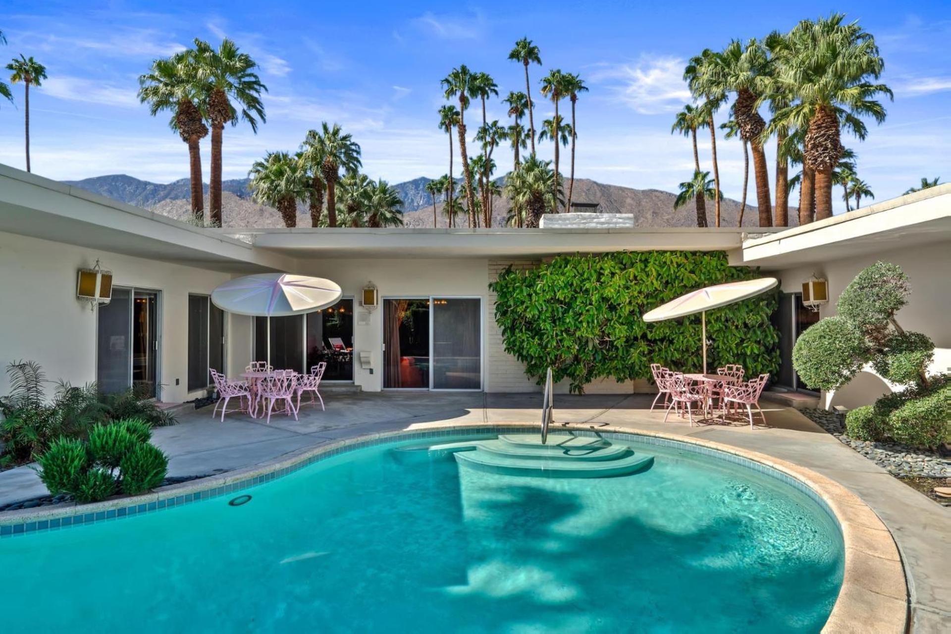 The Vibe Holiday home