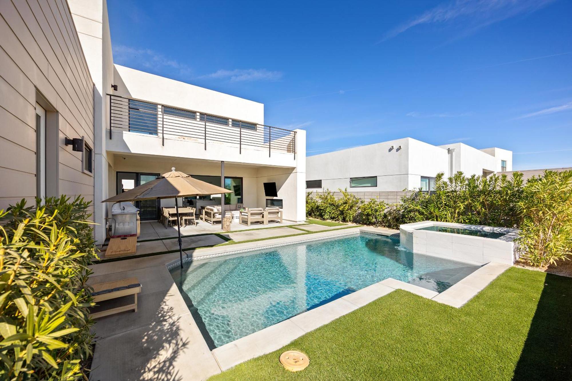 Palladium Palace By Vare Miralon Resort! Holiday home Palm Springs