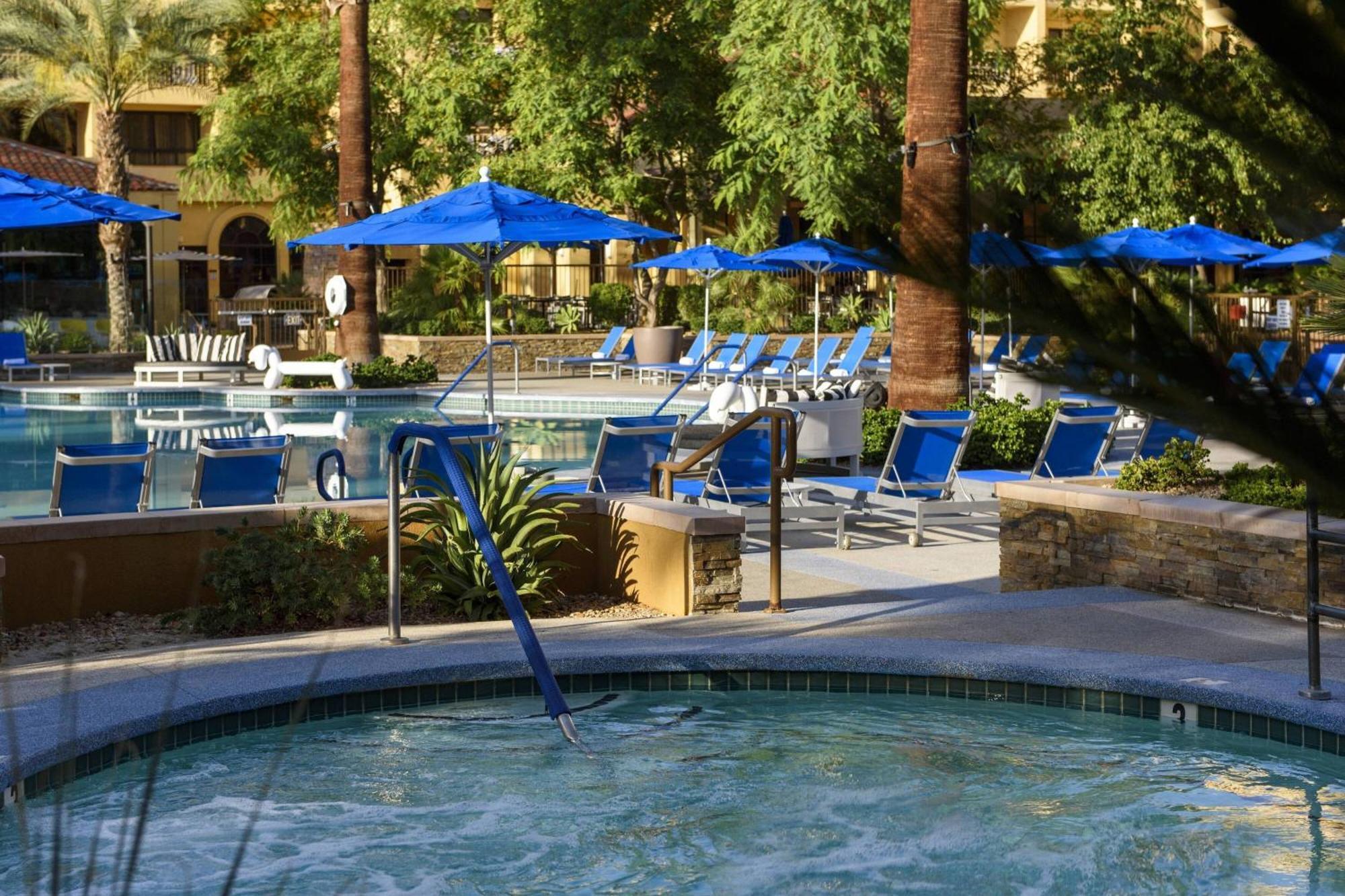 Hotel Renaissance