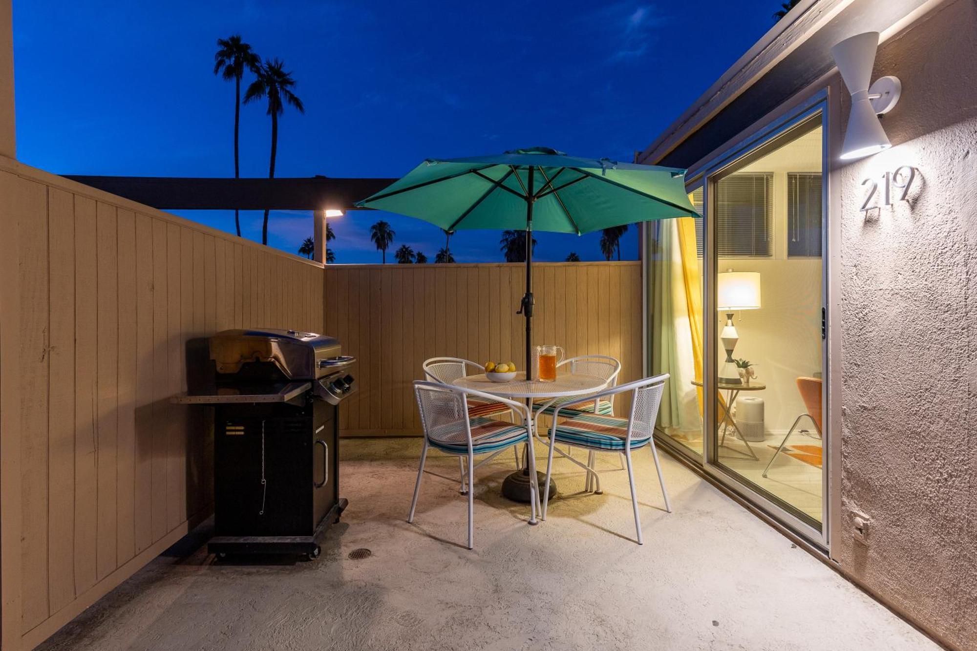 Mod At Ocotillo By Acme House Company *