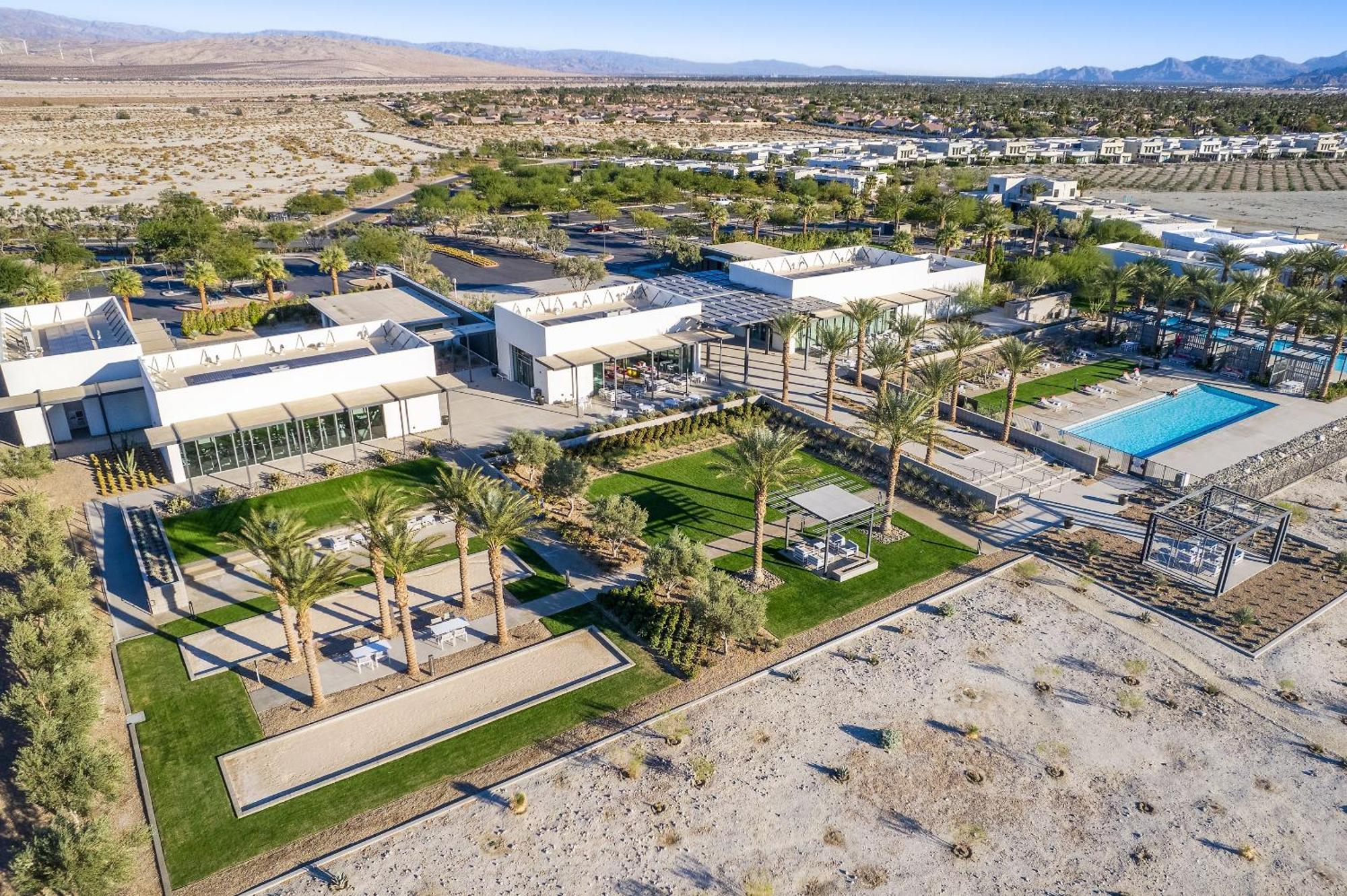 Palladium Palace By Vare Miralon Resort! Palm Springs