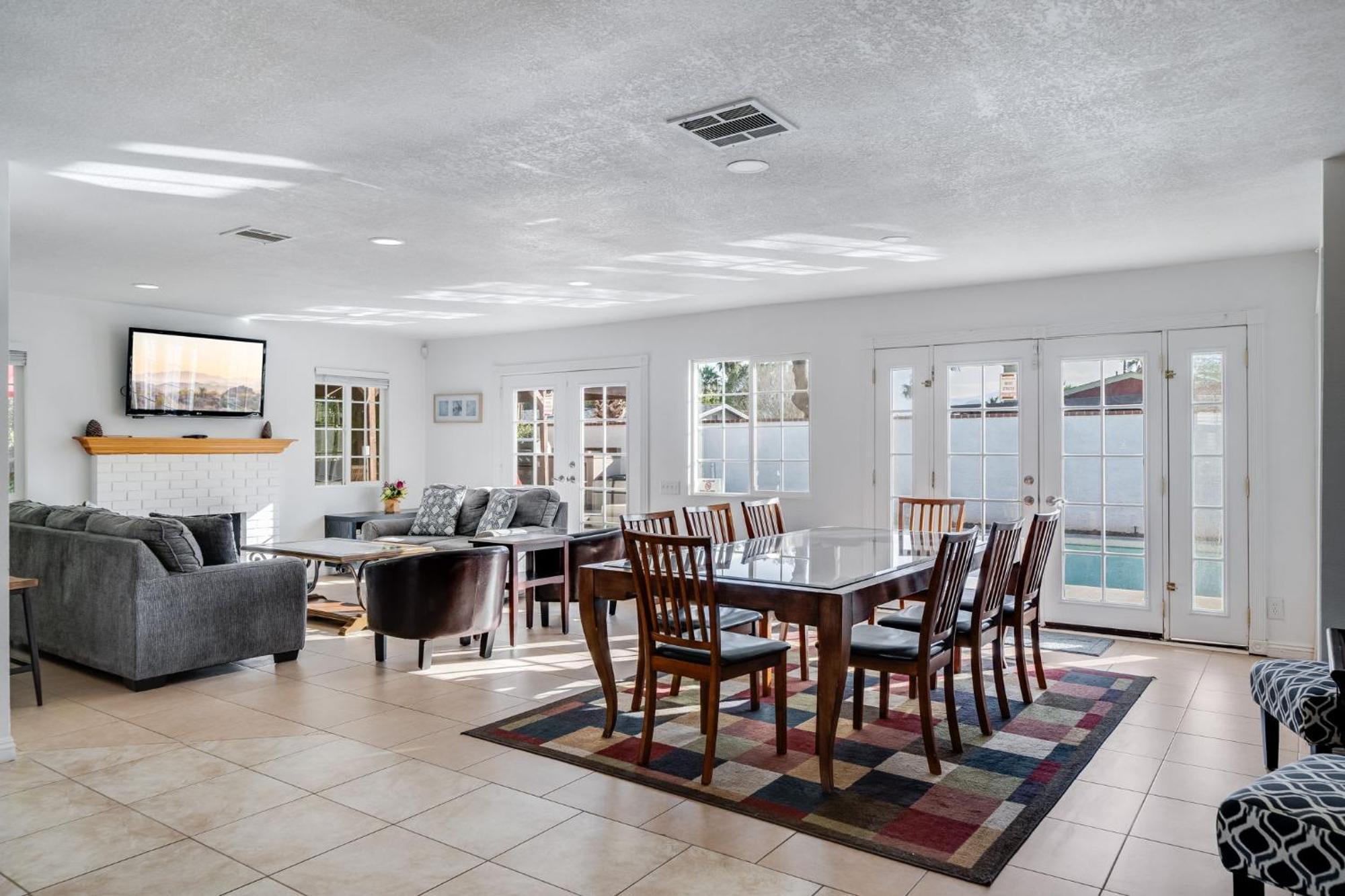 Holiday home Navigate Hoops And Hues Hideaway Palm Springs