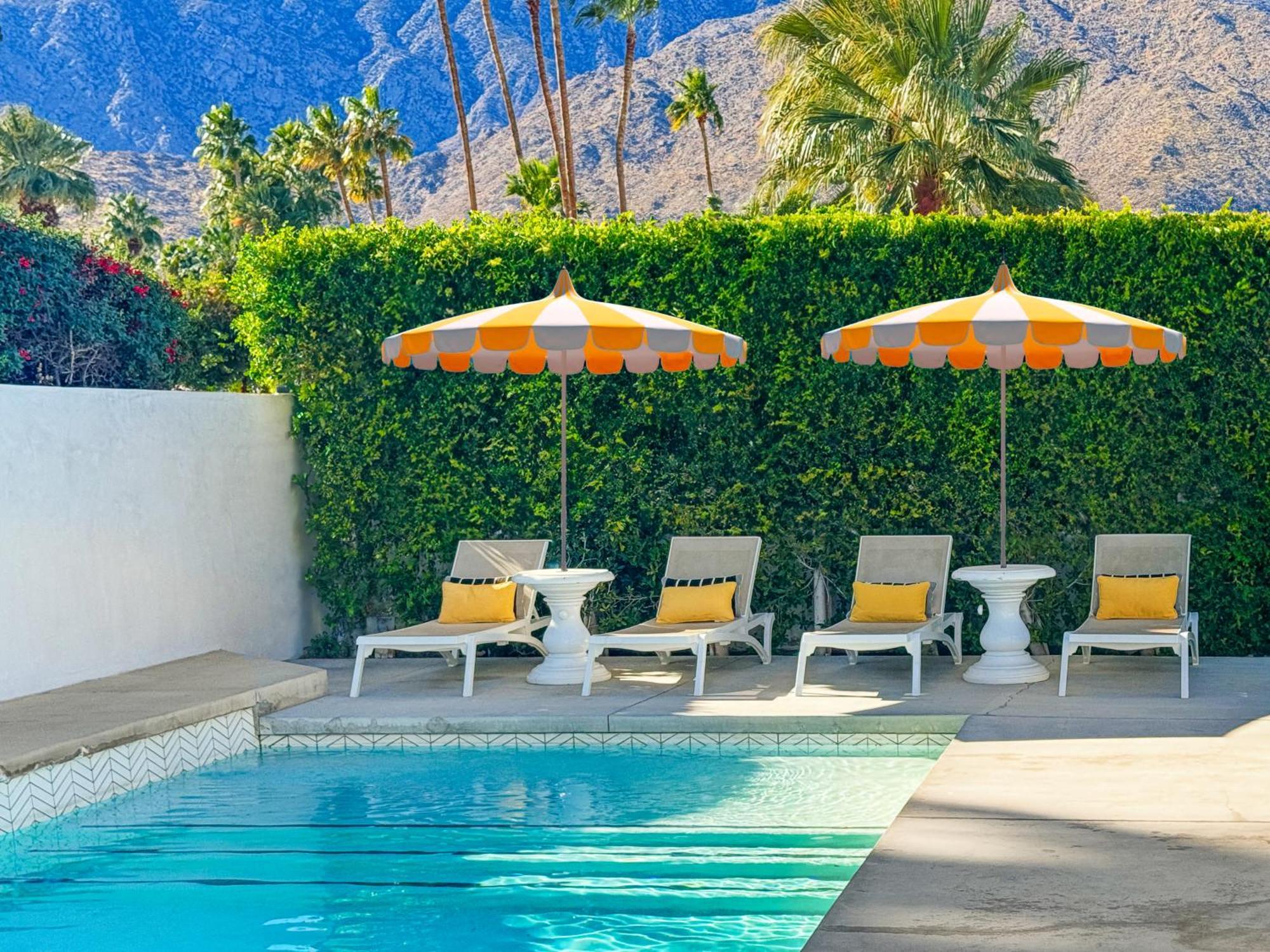 Caliente * Palm Springs
