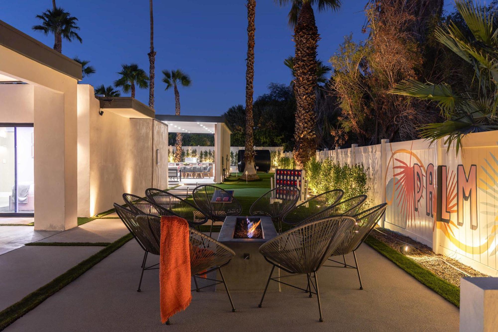 Sauna-bbq-golf-heatedpool * Palm Springs
