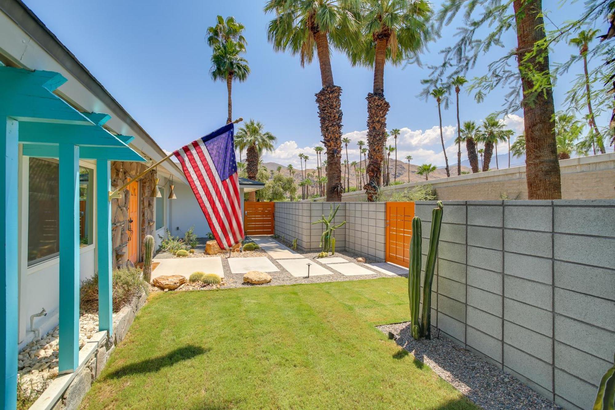 Funky Paradise Near Golf Courses