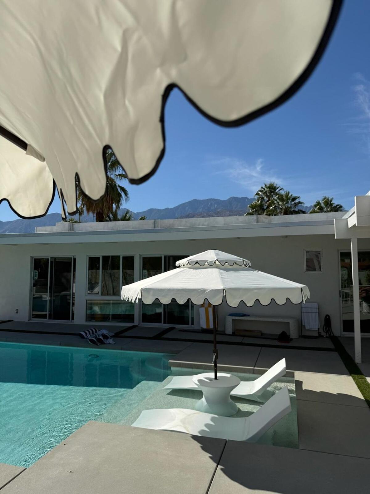 Aerhaus - Mid-century Oasis * Palm Springs