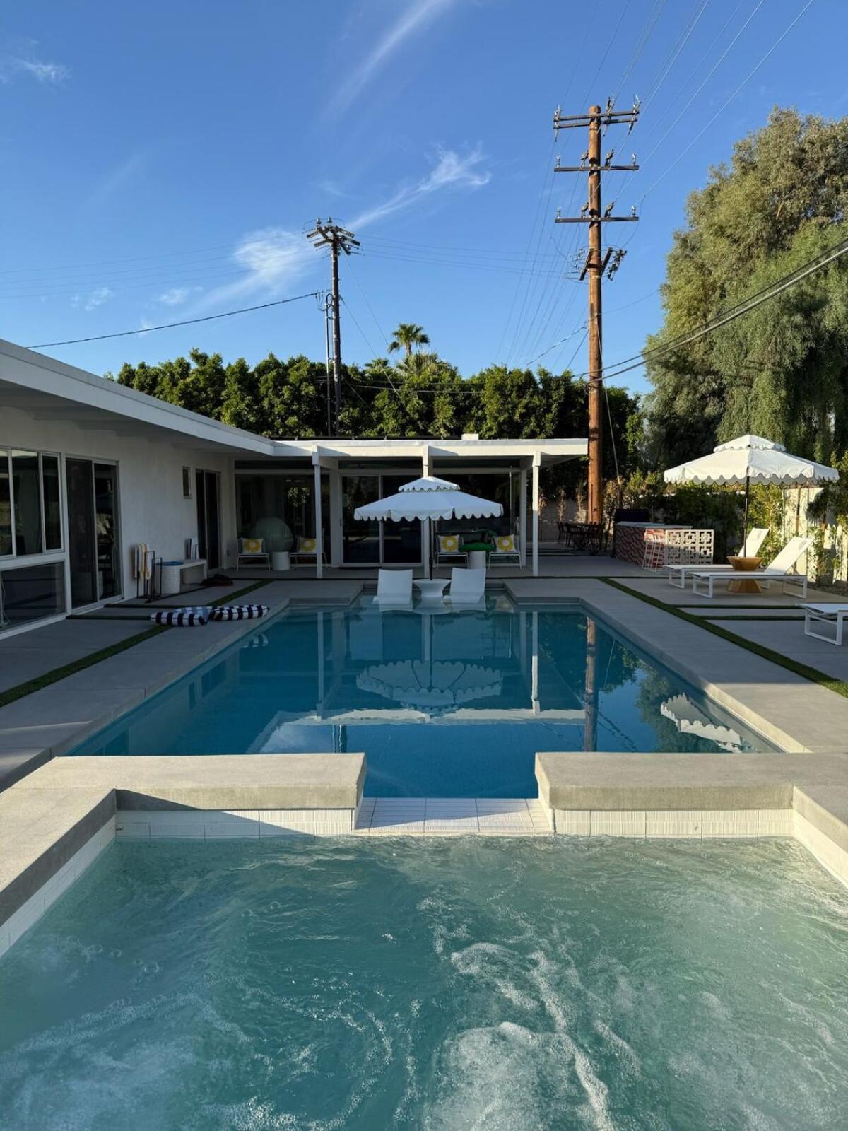 Aerhaus - Mid-century Oasis Palm Springs