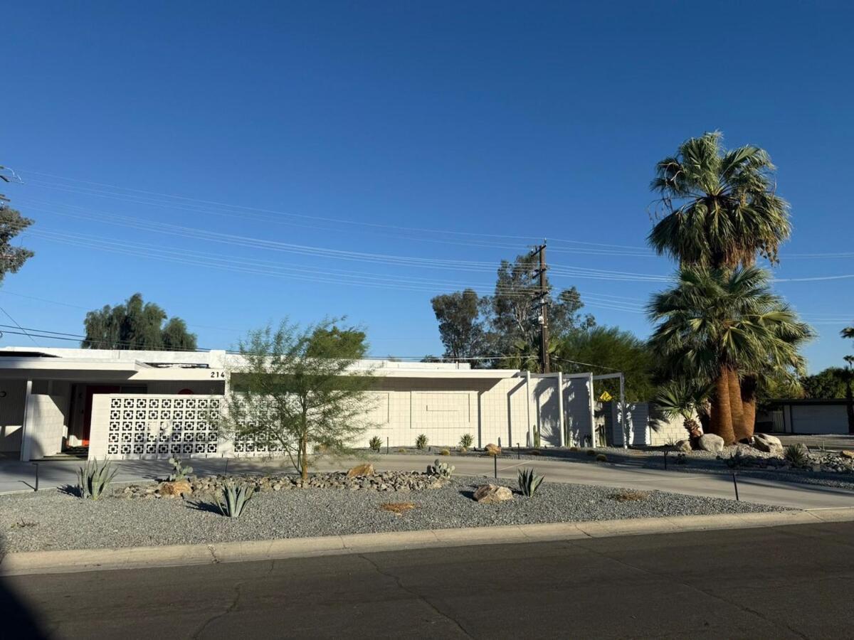Aerhaus - Mid-century Oasis * Palm Springs