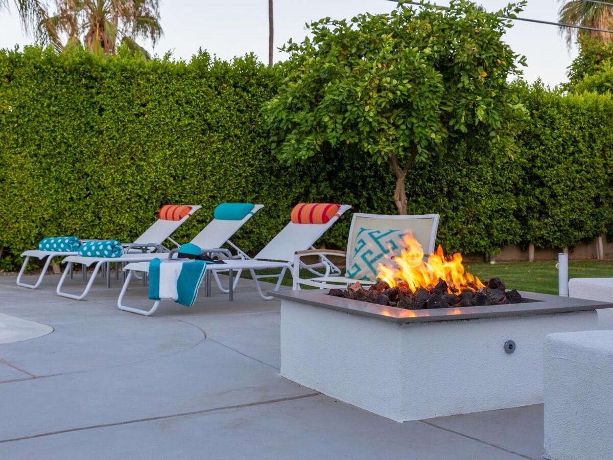 Shaken Not Stirred In Sunrise Park By Acme House Company Villa Palm Springs