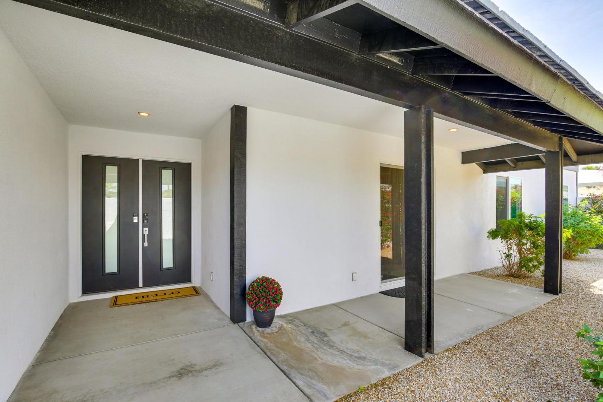 Mtn Views And Outdoor Oasis Getaway Holiday home Palm Springs