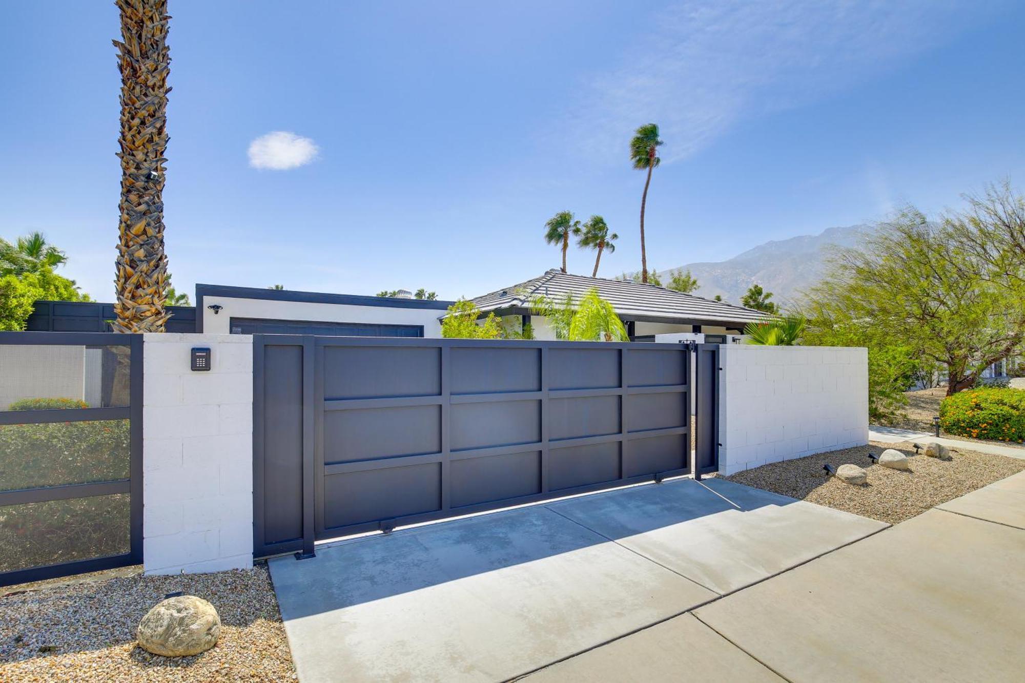 Holiday home Mtn Views And Outdoor Oasis Getaway Palm Springs