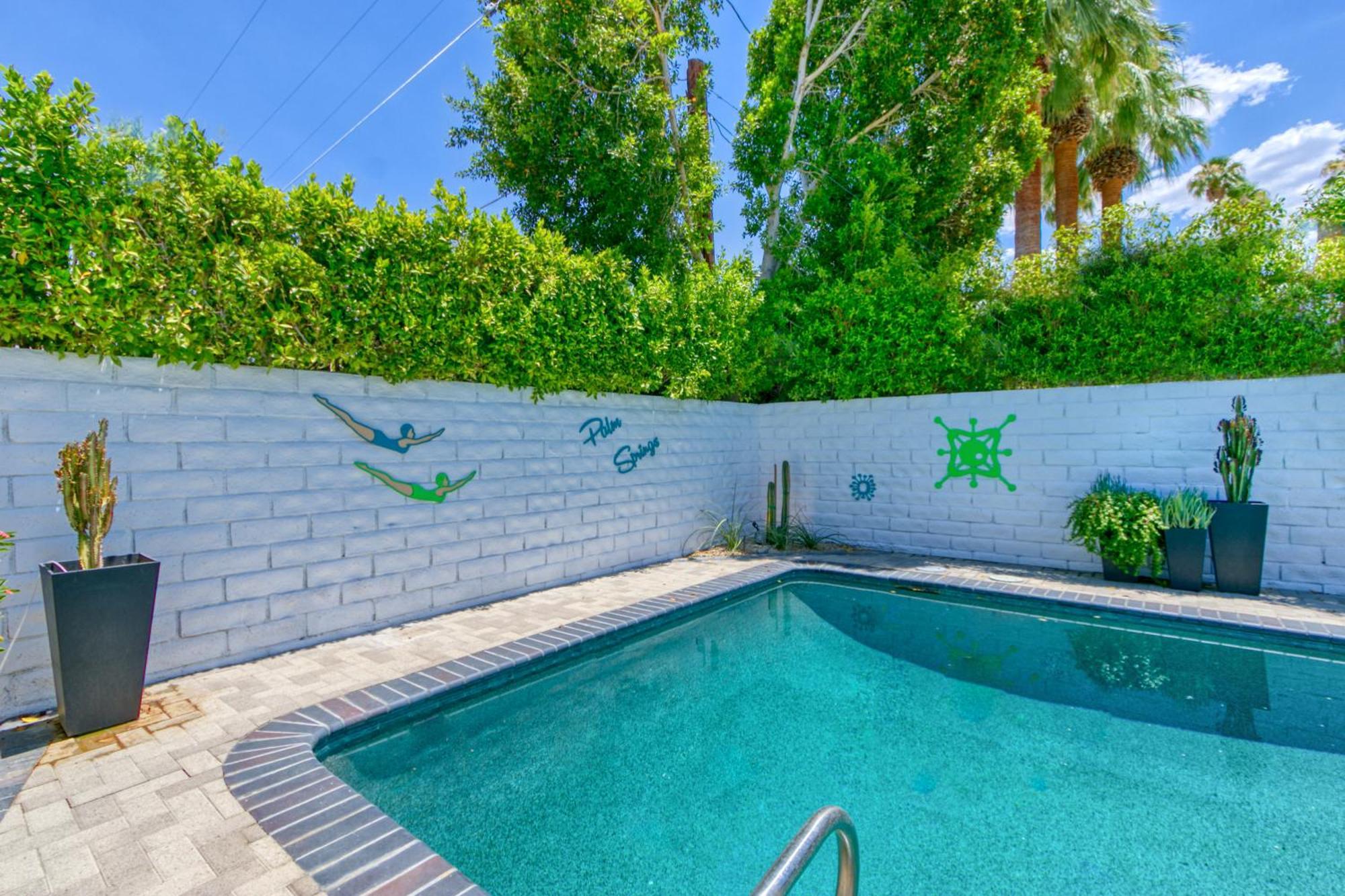 K0014 - Luxury Deepwell Stunner Holiday home Palm Springs