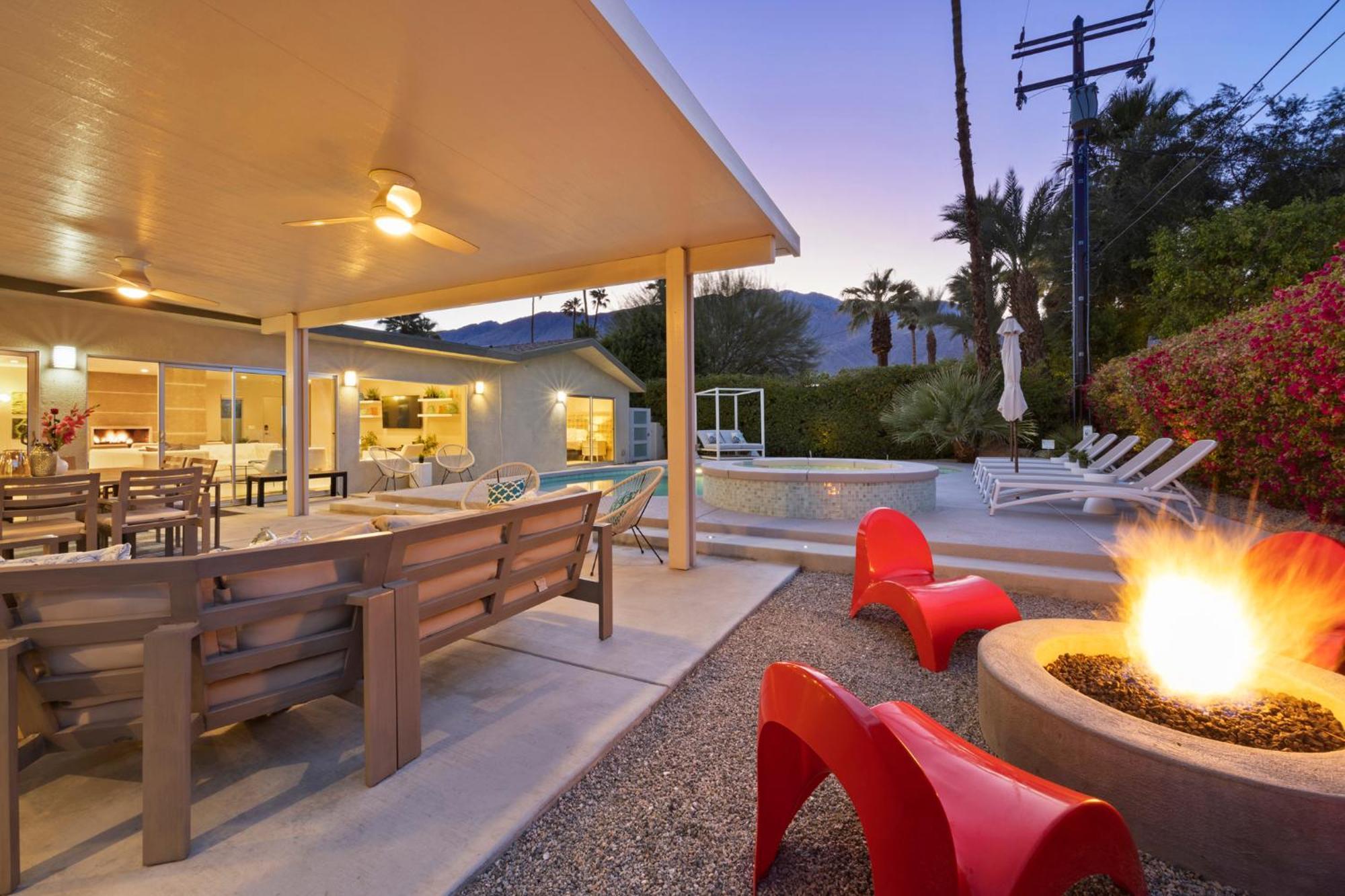 K0013 - Bon Vivant Palms Holiday home *