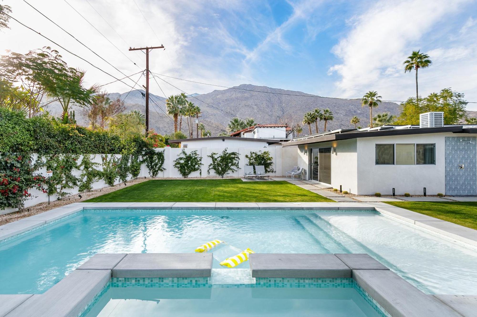 K0650 - The Retreat On Mesquite Palm Springs