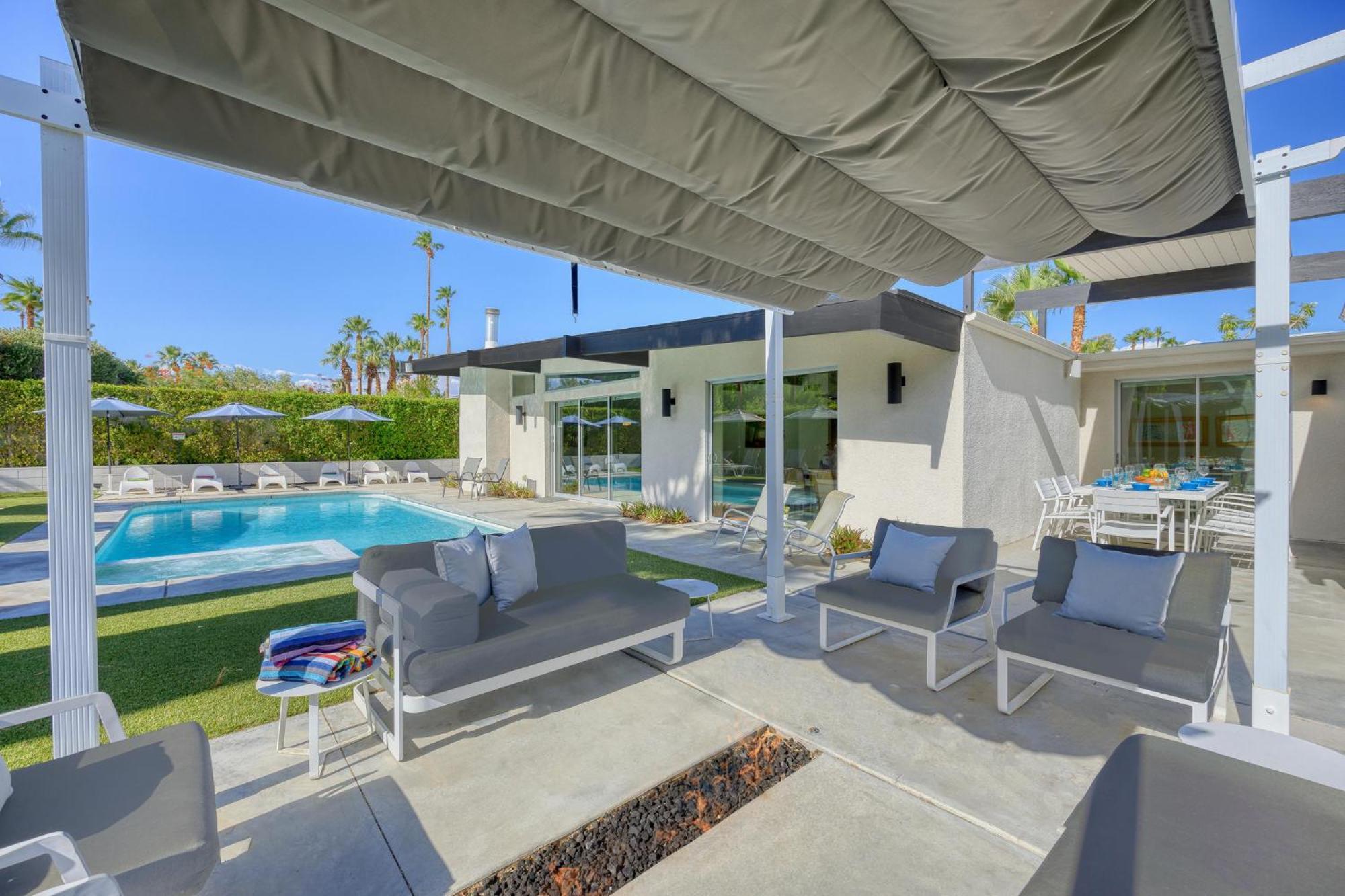 Holiday home 4br Midcentury Alexander In Vista Palmas