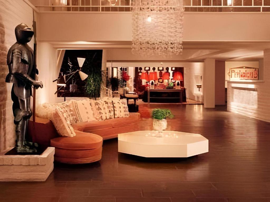 Parker Hotel