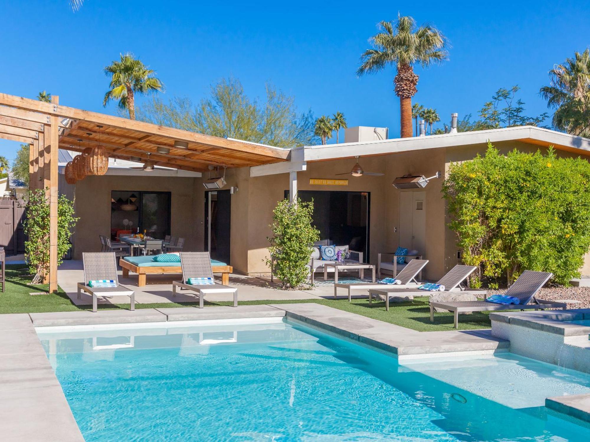 Atomic Ranch Heaven By Acme House Company Villa
