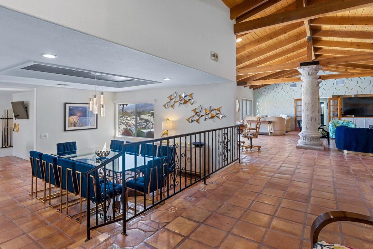 Paradise Splash At Little Tuscany By Acme House Company *