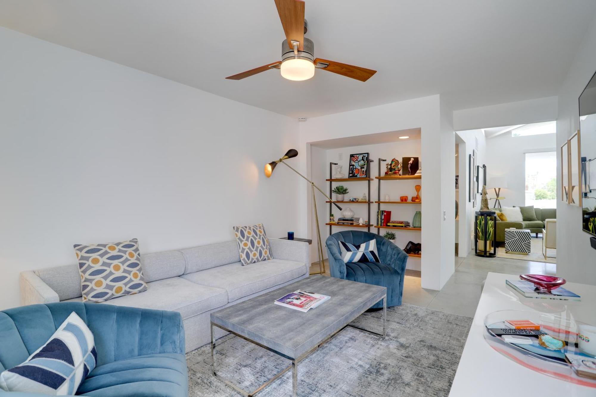 Apartment With Pool Access, Mountain Views! Palm Springs