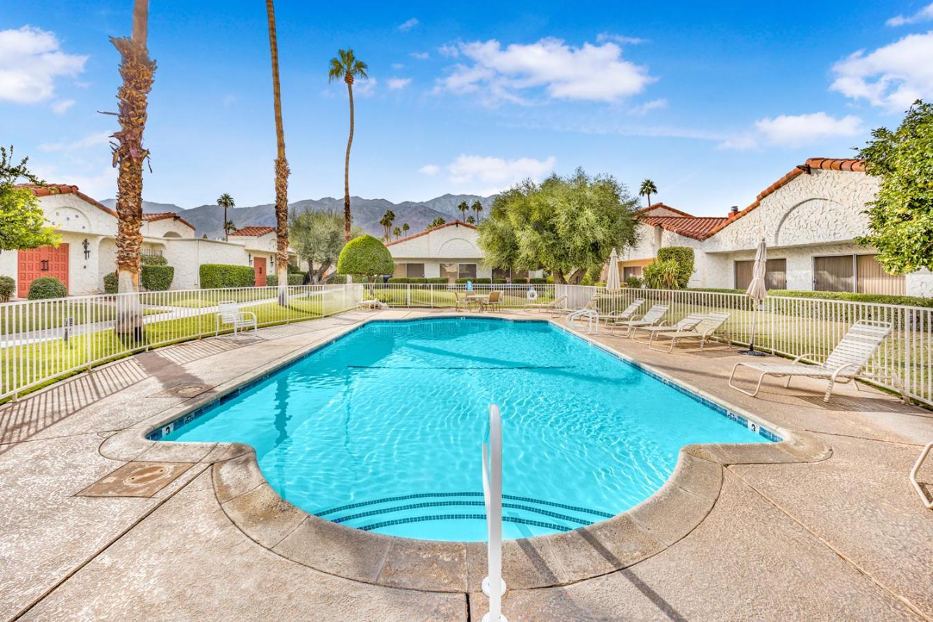 Araby Luxe By Design Palm Springs
