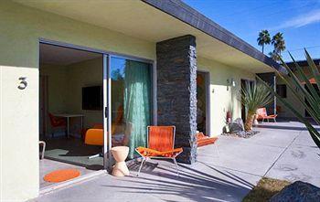 Resort Century Palm Springs A Gay Men'S Clothing Optional Resort Palm Springs
