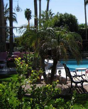 Desert Paradise - Gay Men's Hotel
