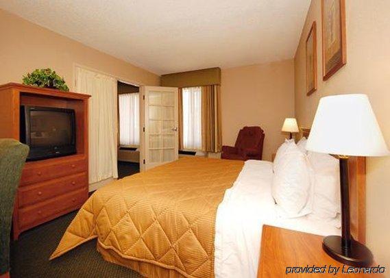 Quality Downtown 3*