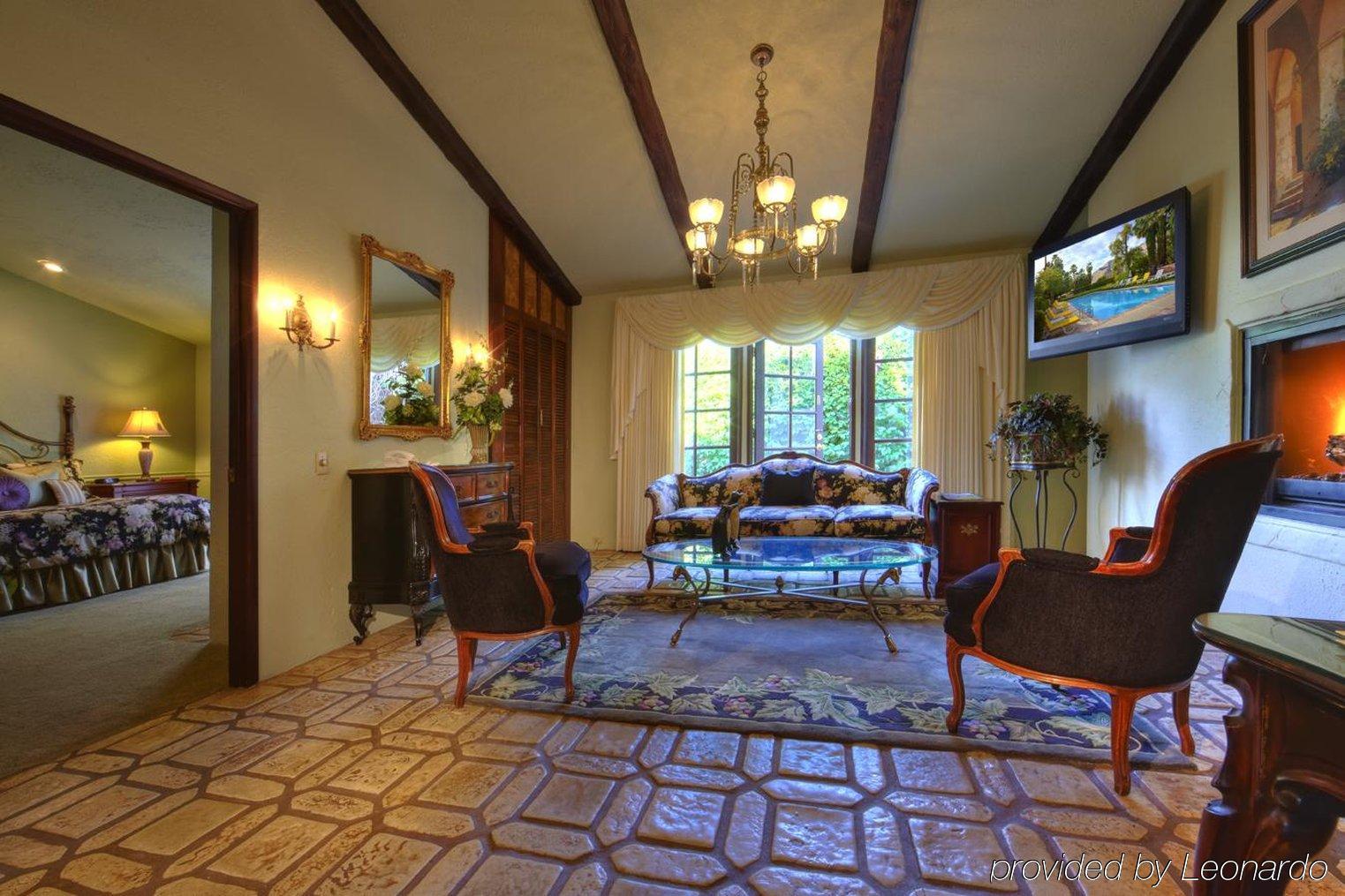 Hotel Ingleside Estate & Bungalows- Adults Only 4*
