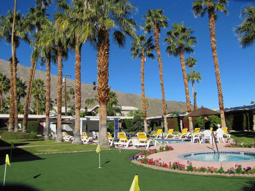 A Place In The Sun: Adults-only Midcentury Boutique With Heated Pool 4*