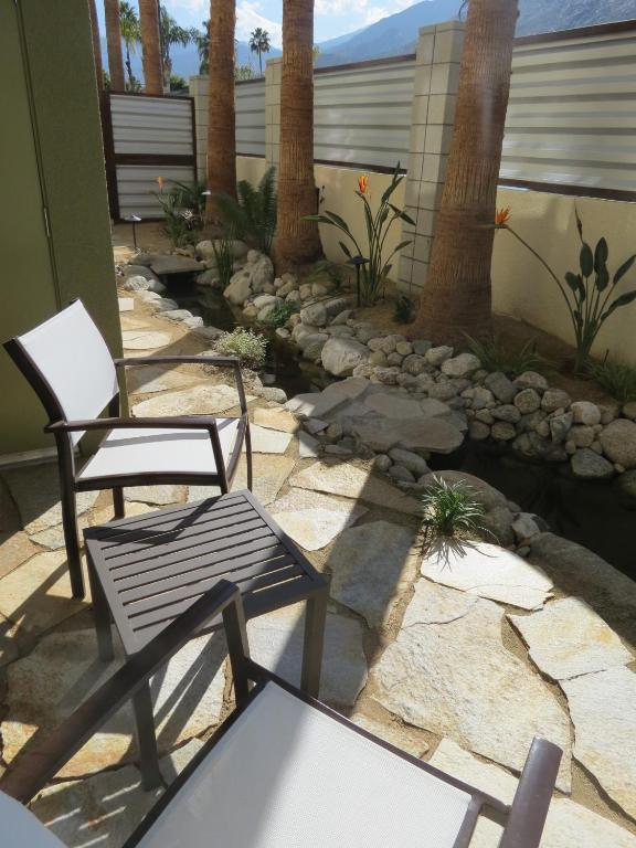 Hotel Random Haus 4*
