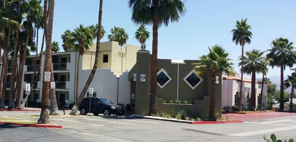 Quality Downtown Hotel Palm Springs