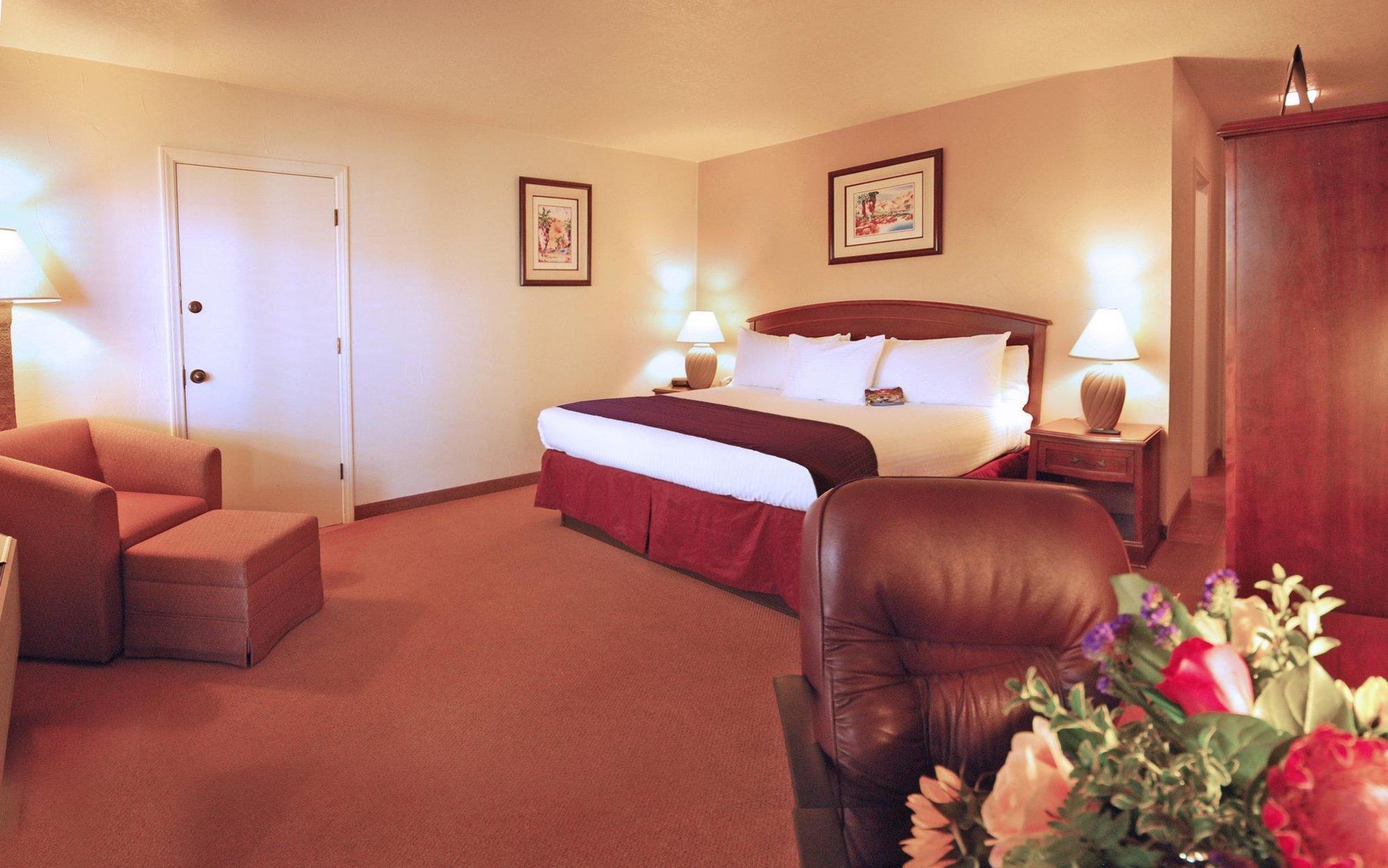 Hotel Palm Mountain & 3*