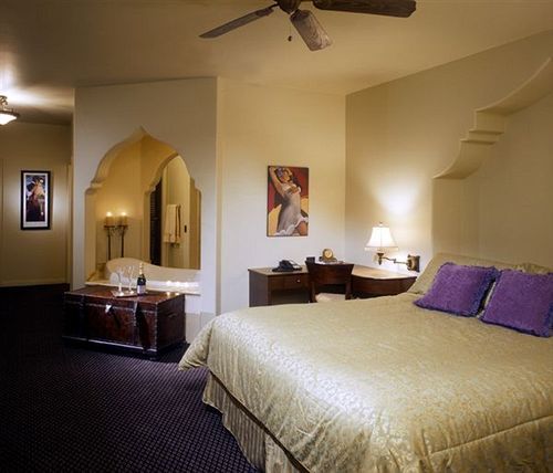 Andreas & Hotel 3*