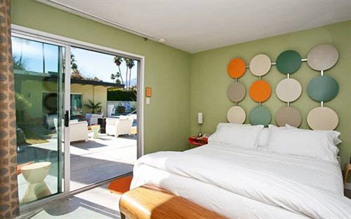 Century Palm Springs A Gay Men'S Clothing Optional Resort Palm Springs
