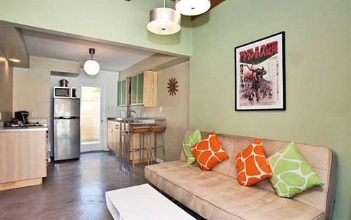 Resort Century Palm Springs A Gay Men'S Clothing Optional Resort 3*