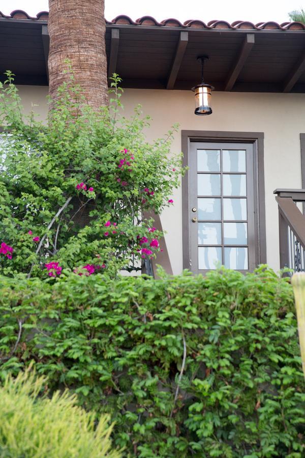 Resort Santiago - Premier Gay Men's