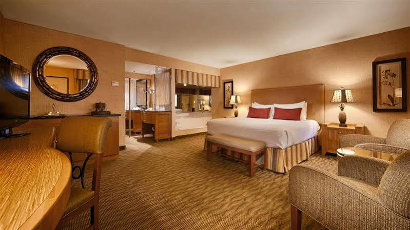 Western Brisas Hotel