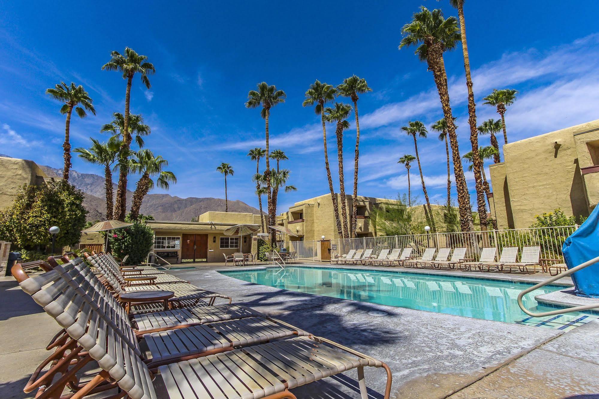 Desert Vacation Resort 3*