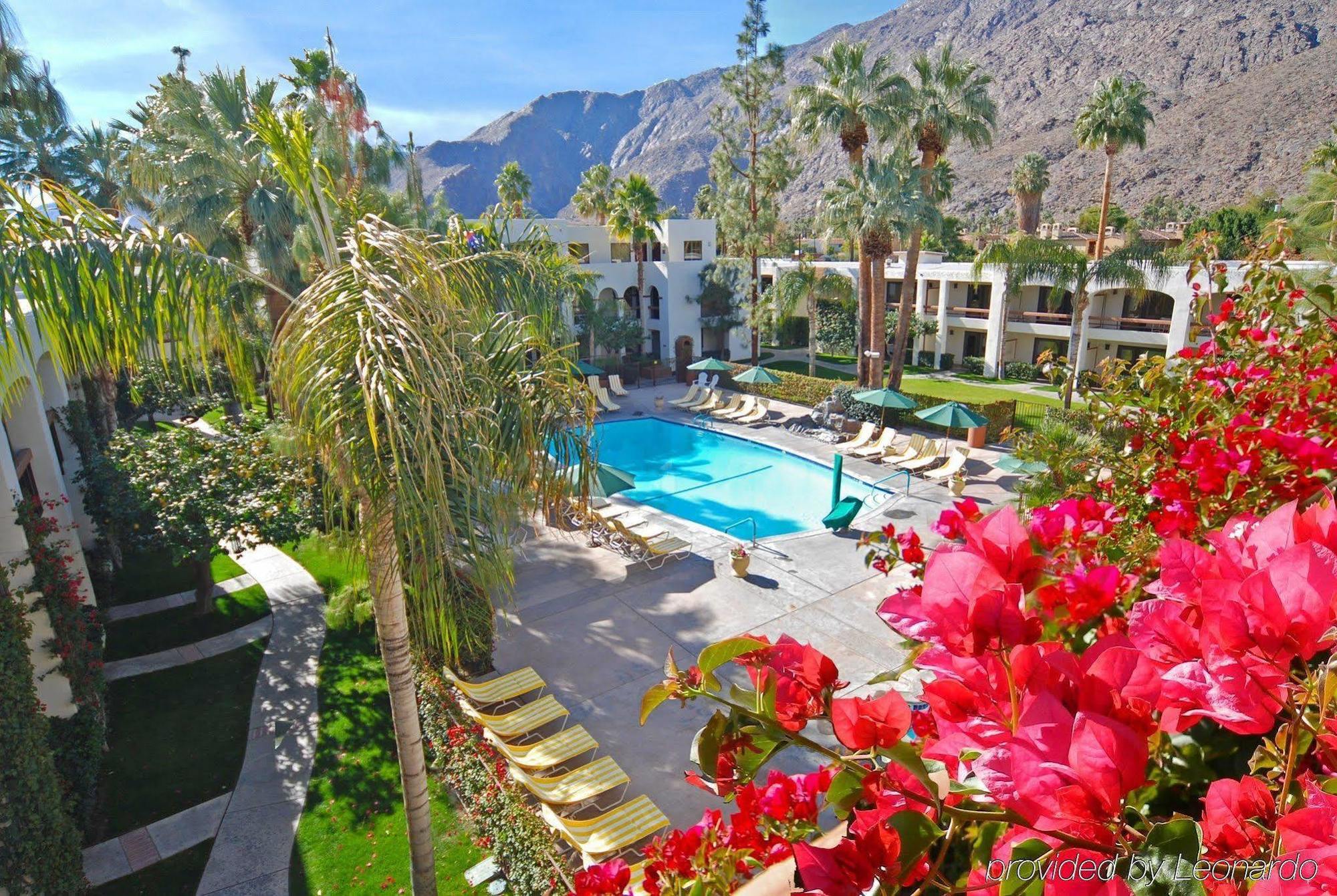 Hotel Palm Mountain & 3*
